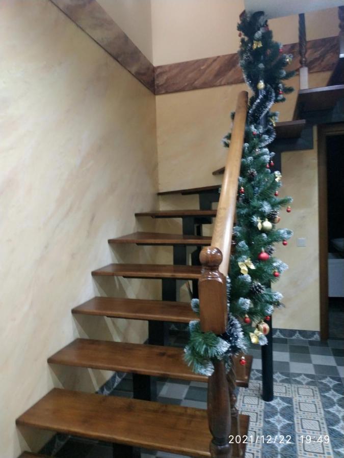 Nestg Guest House Pilipets Ngoại thất bức ảnh