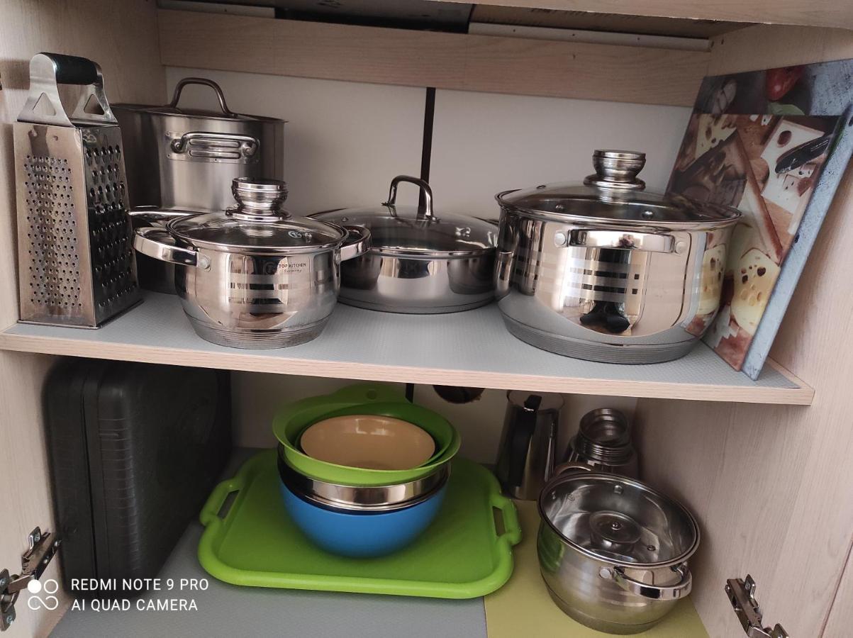 Nestg Guest House Pilipets Ngoại thất bức ảnh