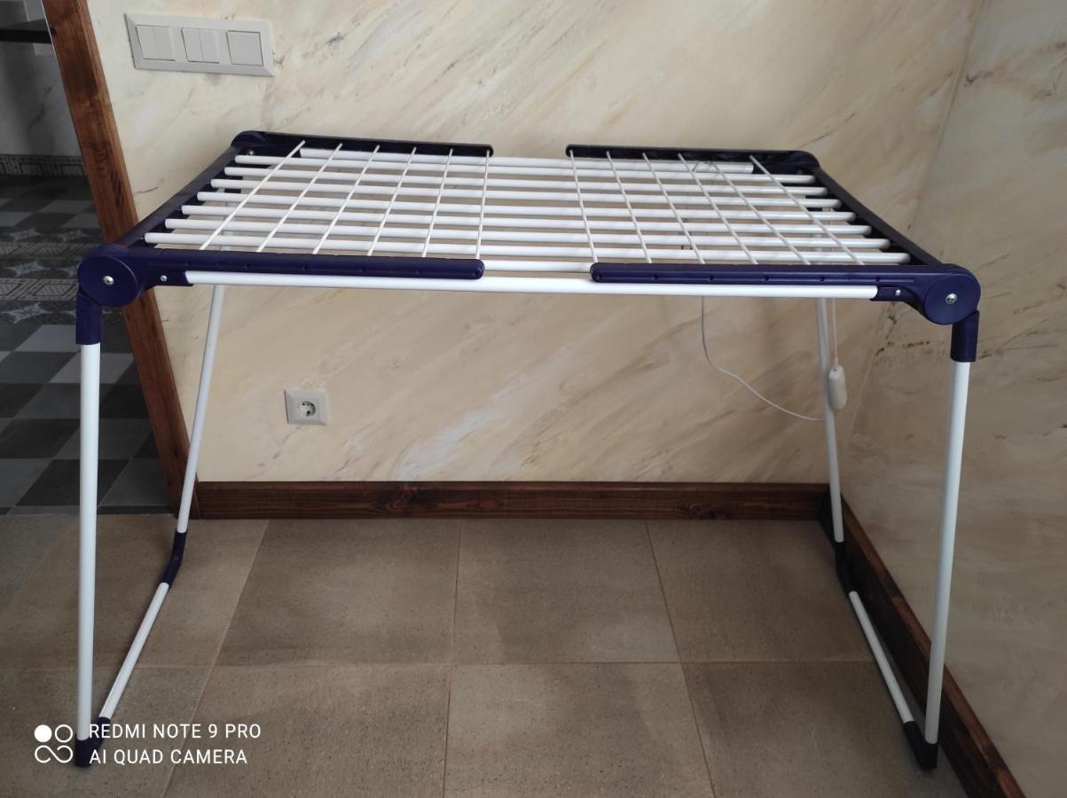 Nestg Guest House Pilipets Ngoại thất bức ảnh